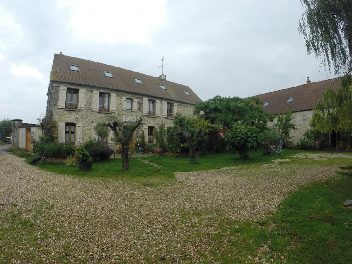 Chambre D Hotes Montjavoult 外观 照片